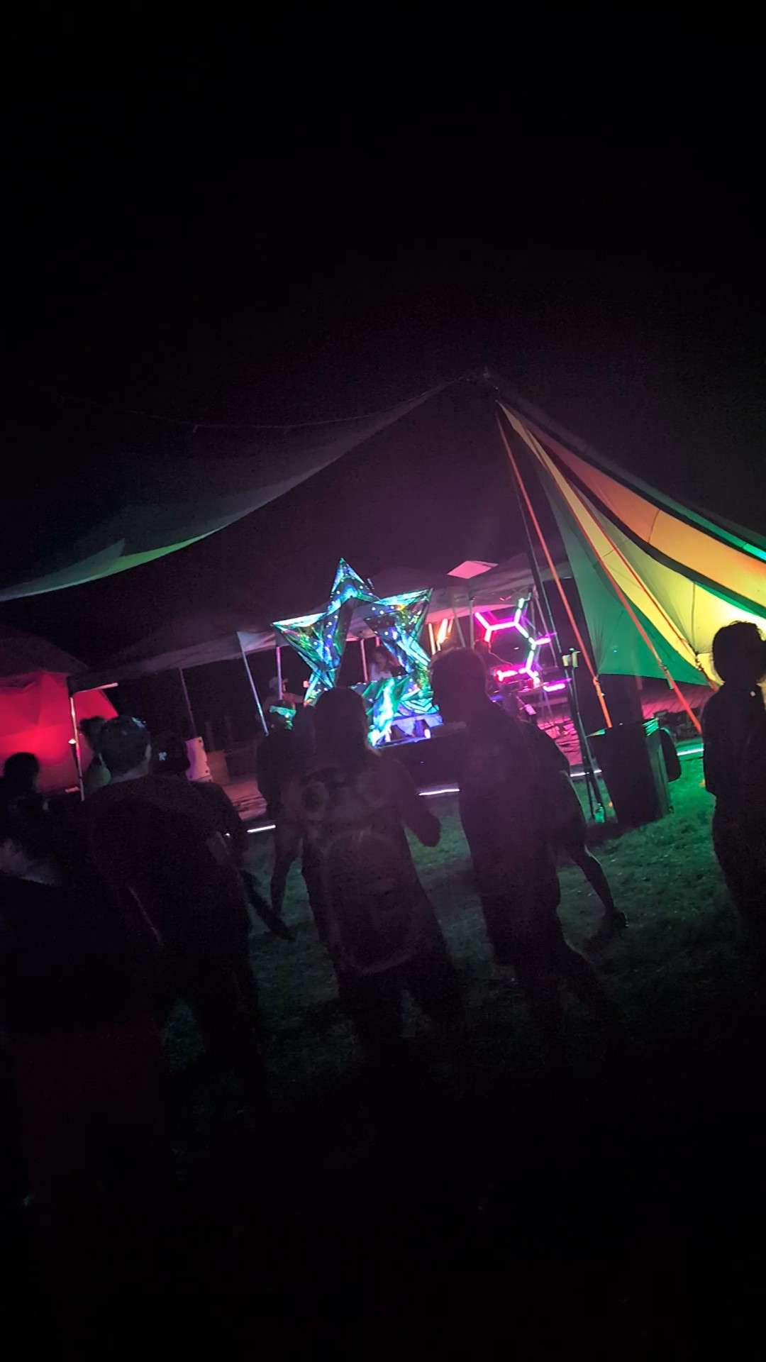 Ilumina Festival Stage - Alternative wide angle